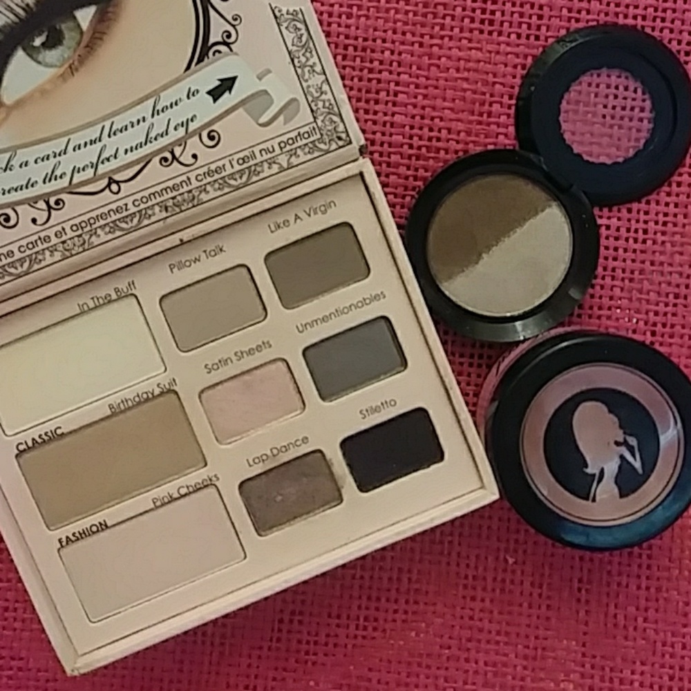 TooFaced Makeup Bundle